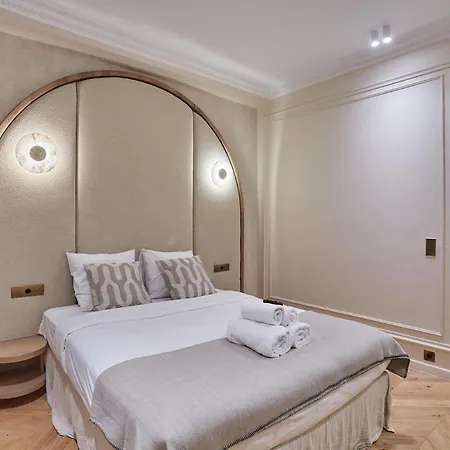 Sumptuous Opera Vendome By Studioprestige