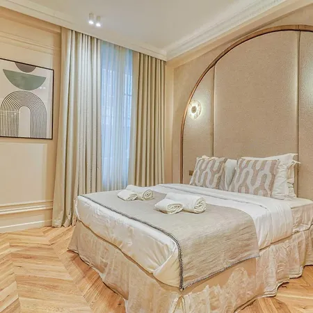 Sumptuous Opera Vendome By Studioprestige