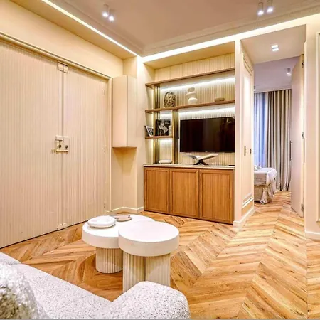 Apartment Sumptuous Opera Vendome By Studioprestige Paris